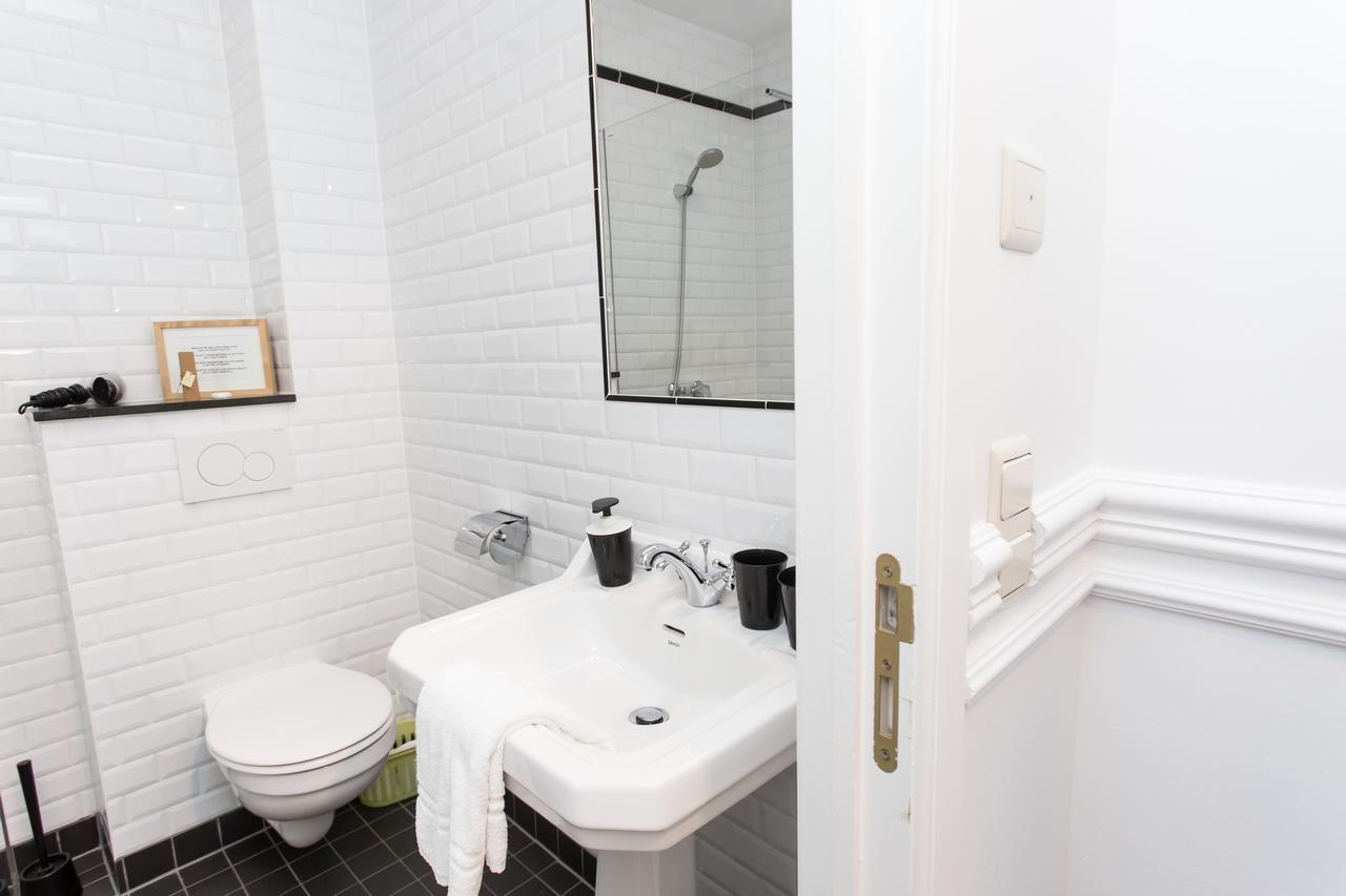 B&B Downtown Bxl Брюссель Экстерьер фото