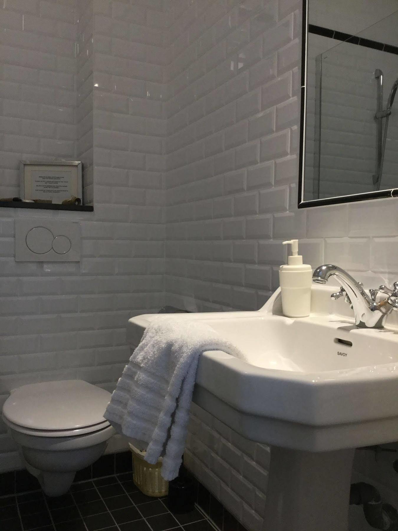 B&B Downtown Bxl Брюссель Экстерьер фото