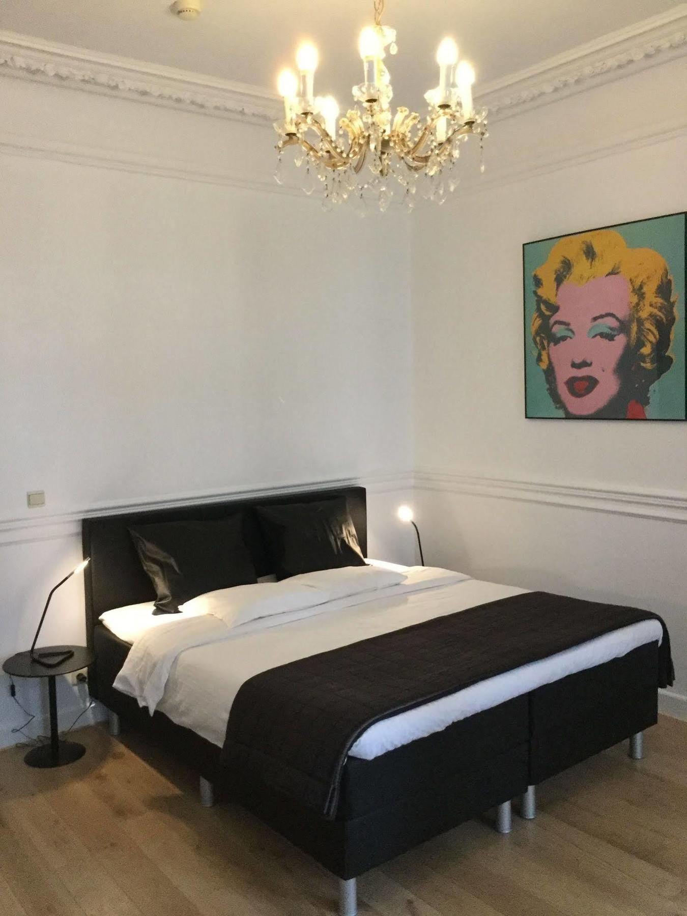 B&B Downtown Bxl Брюссель Экстерьер фото